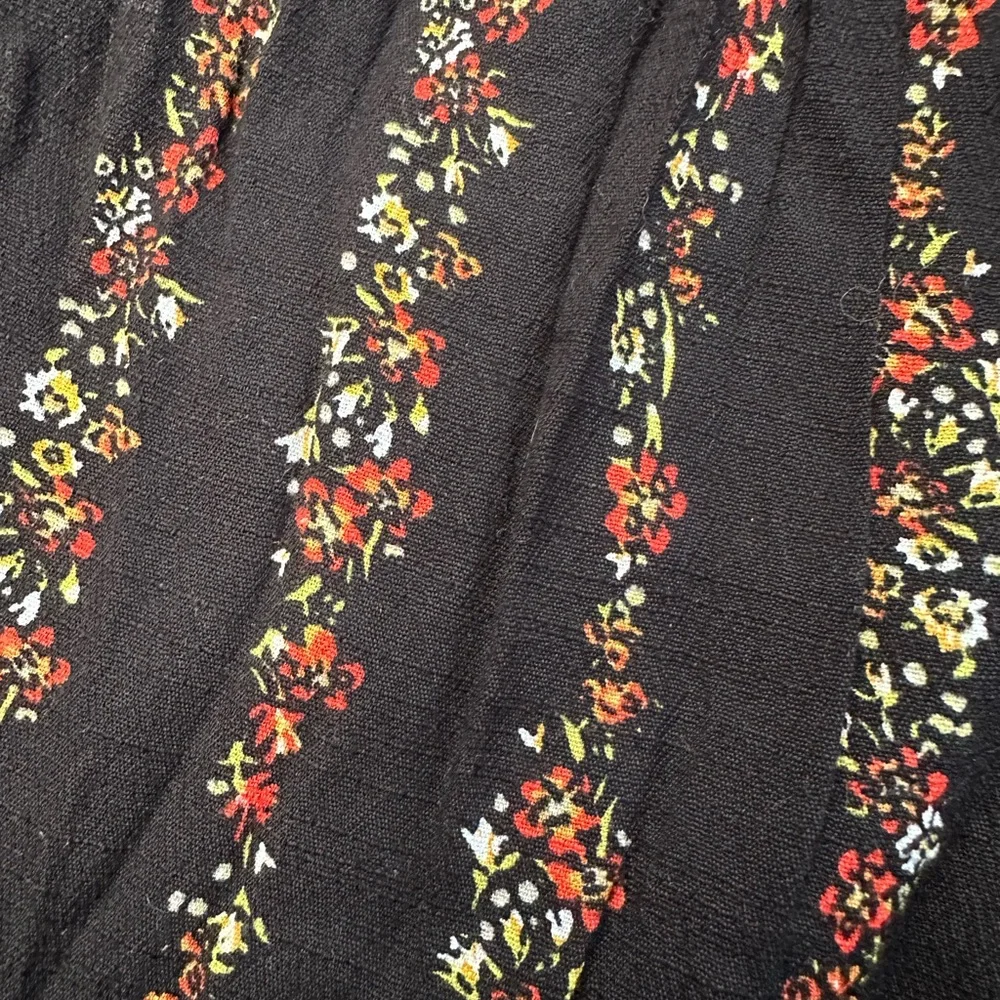 Free People Crop Top And Short Set Black With Floral Design Size Large - Picture 2 of 5